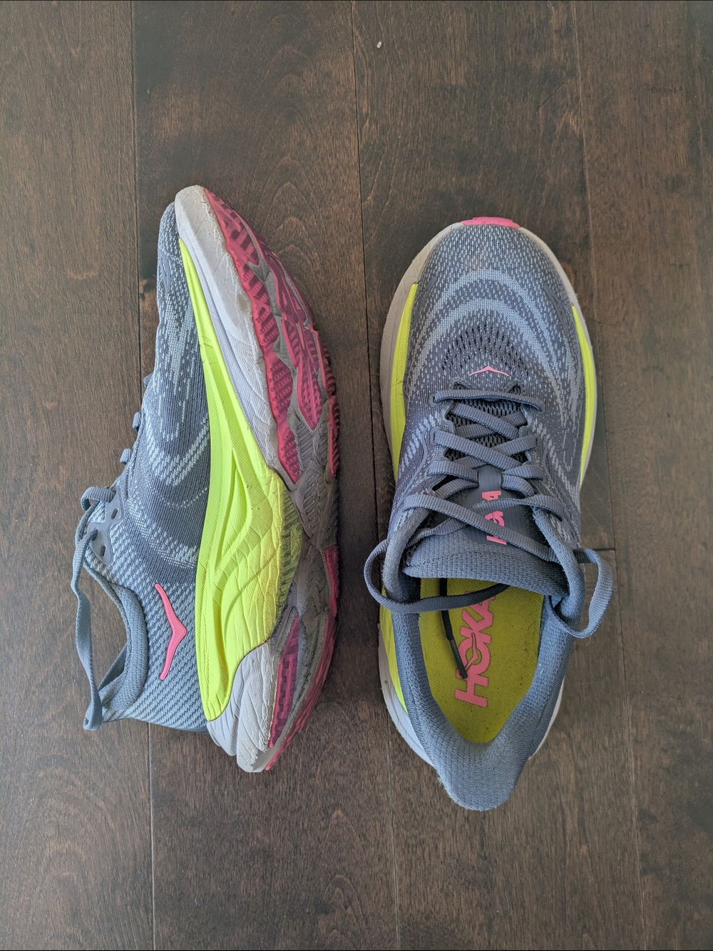 Hoka Arahi 8 Running Shoes Women’s Grey Used Good Condition - Picture 9 of 10